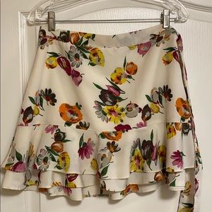 White floral mini skirt